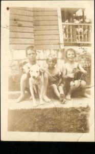 Stanley,Bob,Louise Galiley and dogs